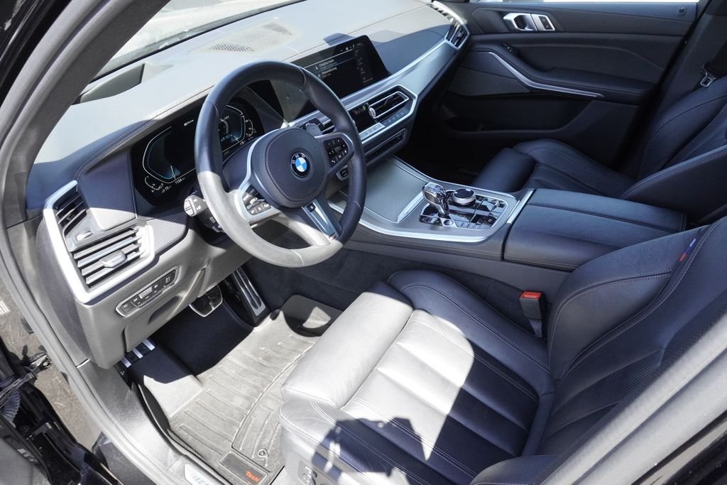 Used 2021 Black BMW xDrive45e image 18