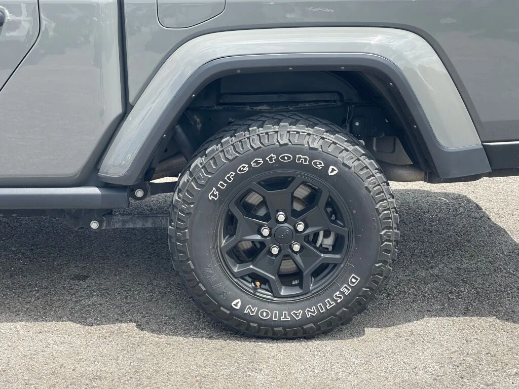 Used 2022 Sting-Gray Clearcoat Jeep Willys image 36