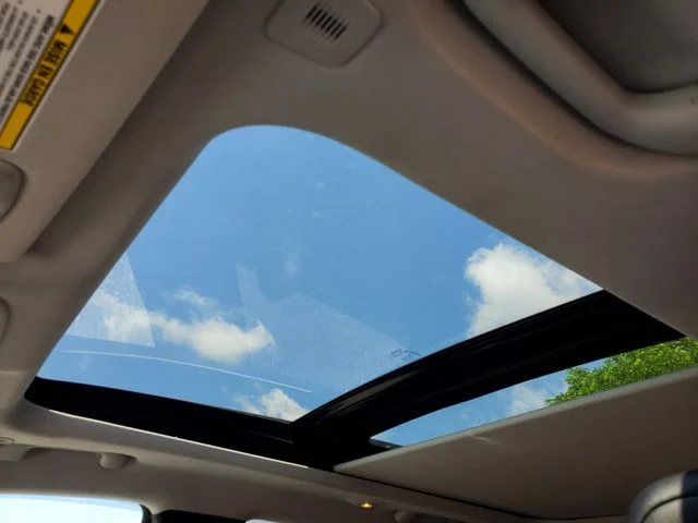 Used 2019 Gray Jeep Trailhawk image 37