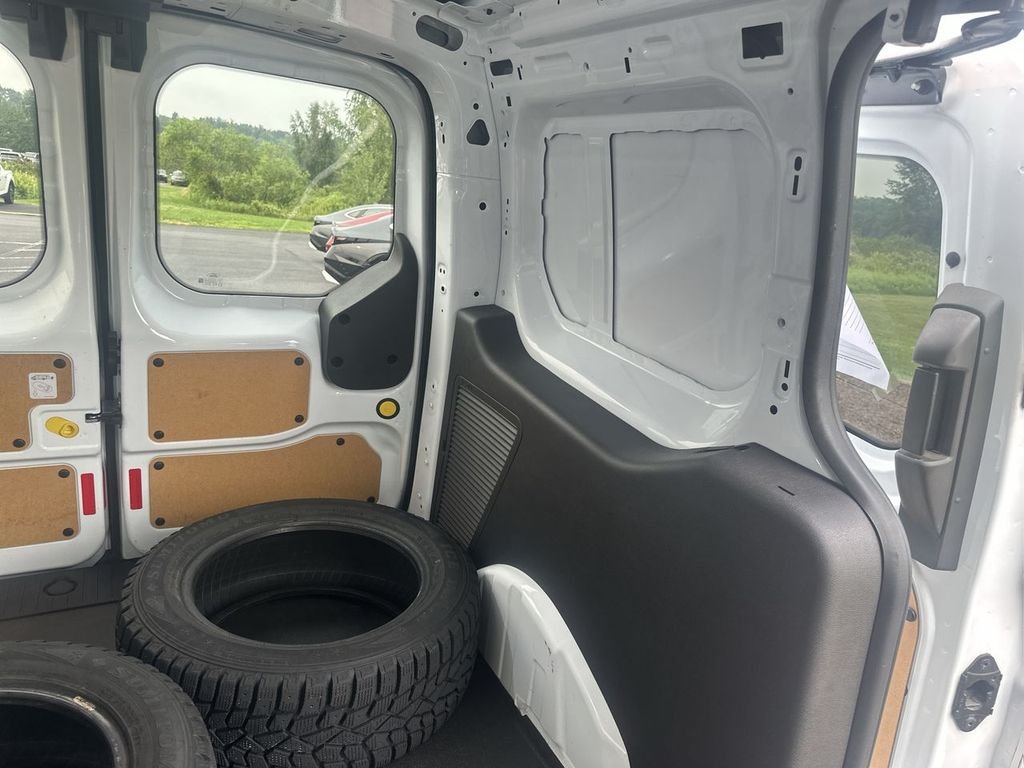 Used 2018 White Ford XLT image 14
