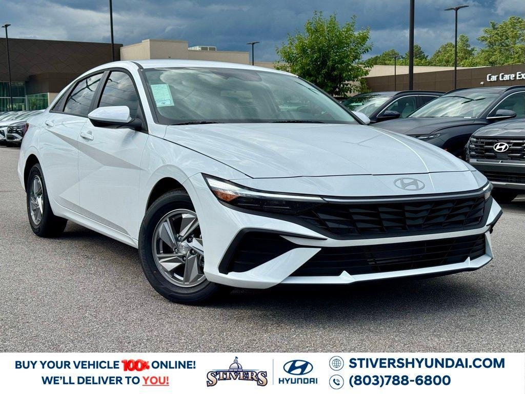 2026 Hyundai Elantra 2.0 SE IVT's photo