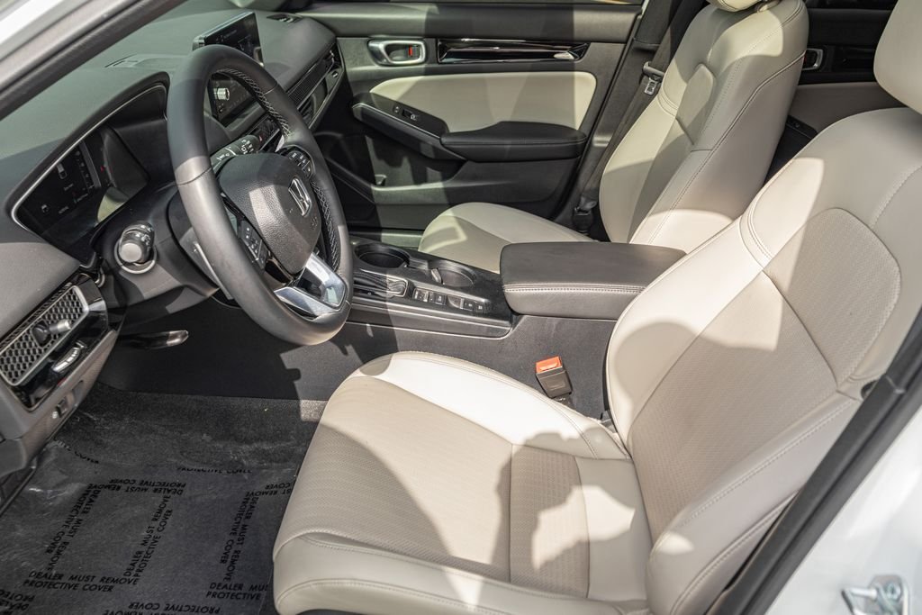 Used 2023  Honda Sport Touring image 13