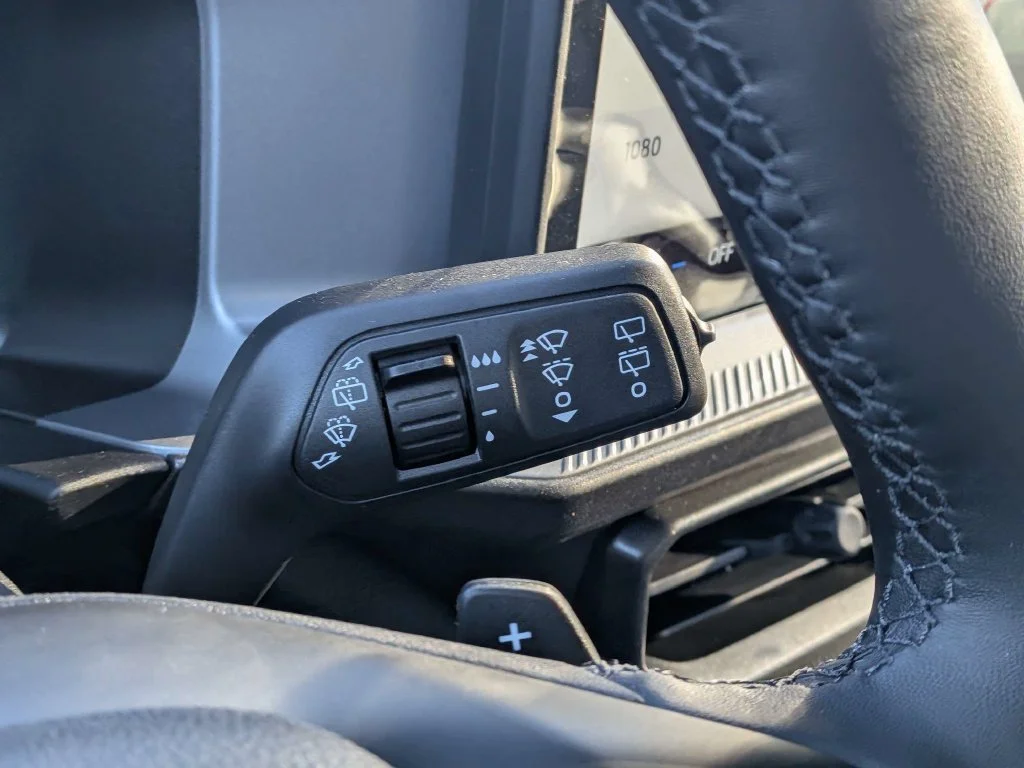 New 2026 Oxford White Ford Badlands® image 22