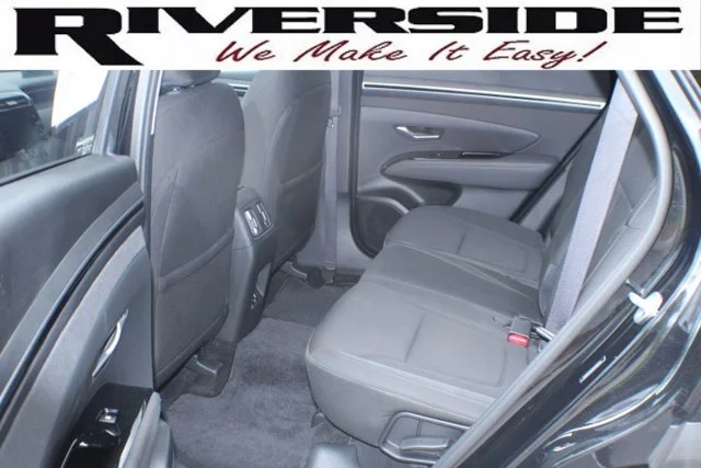 Used 2022 Phantom Black Hyundai SEL image 16