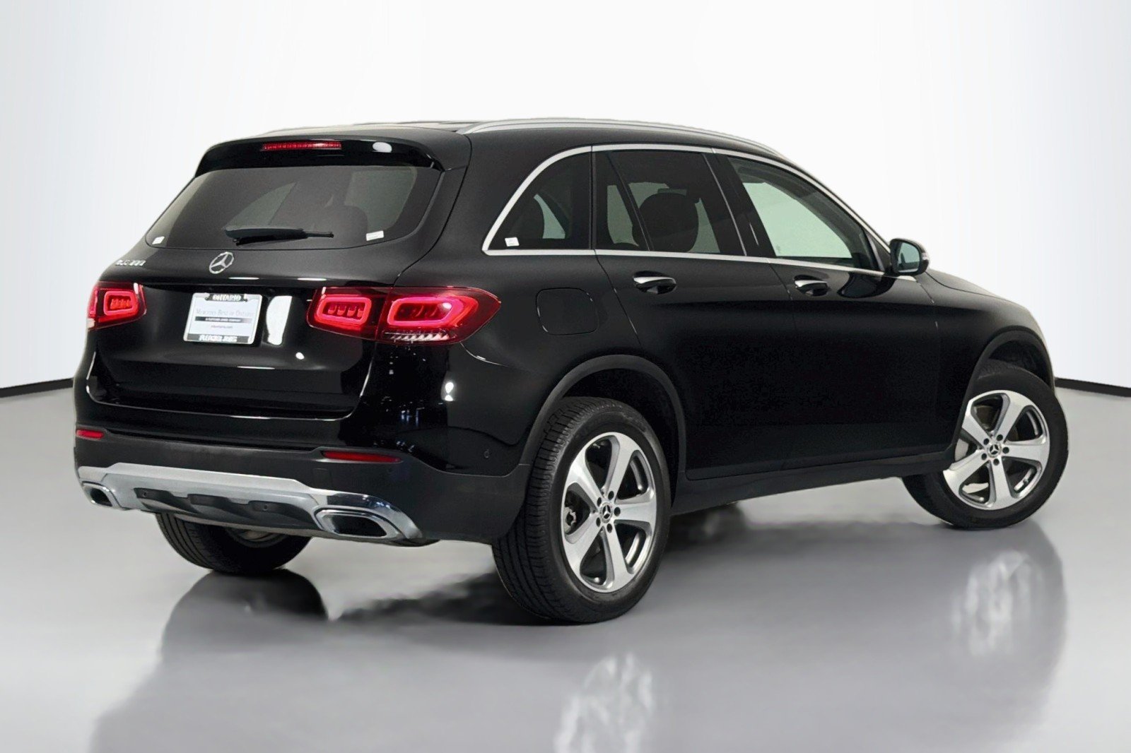 Used 2022 Black Mercedes-Benz 300 image 11