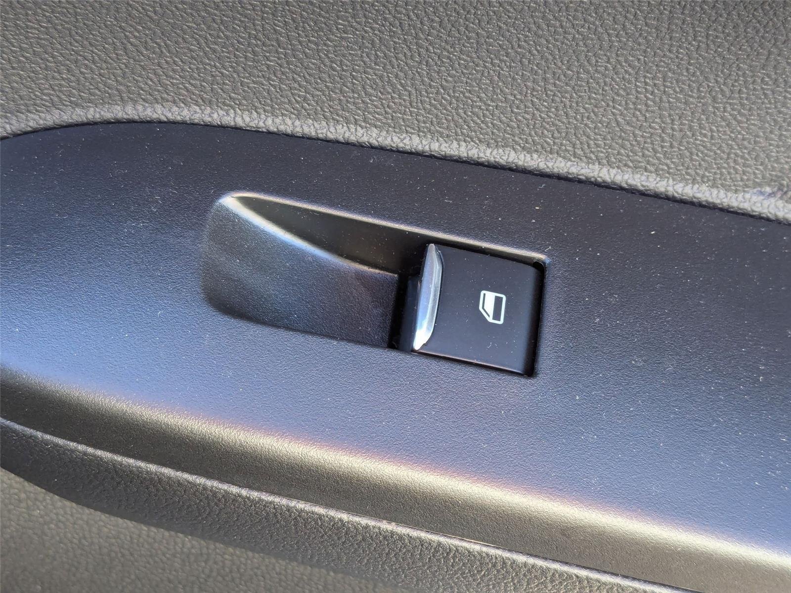 New 2025 Carbonized Gray Metallic Ford ST-Line image 44
