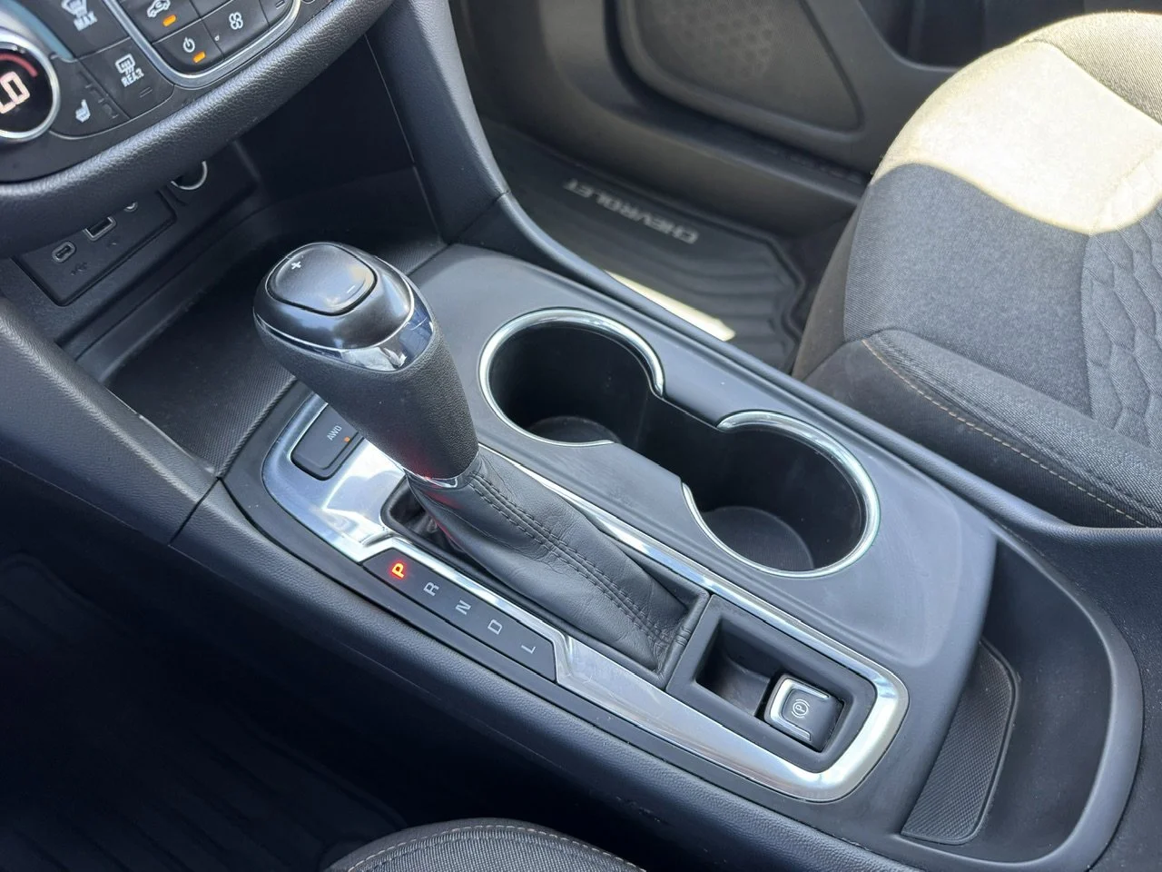 Used 2020 Mosaic Black Metallic Chevrolet LT image 22
