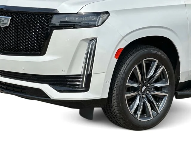 Used 2021 White Cadillac Sport Platinum image 7