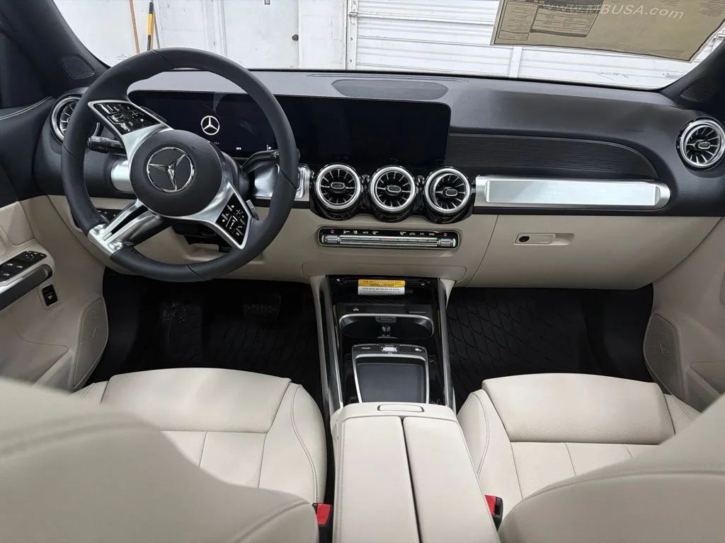 New 2026 Silver Mercedes-Benz GLB 250 image 21
