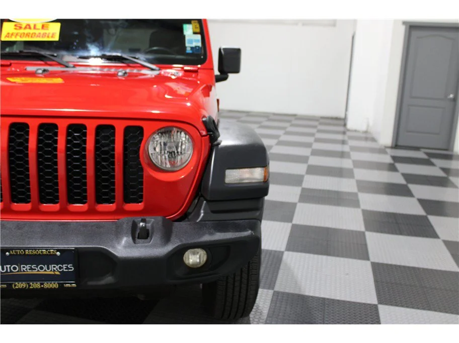 Used 2024 Firecracker Red Clearcoat Jeep Sport S image 8