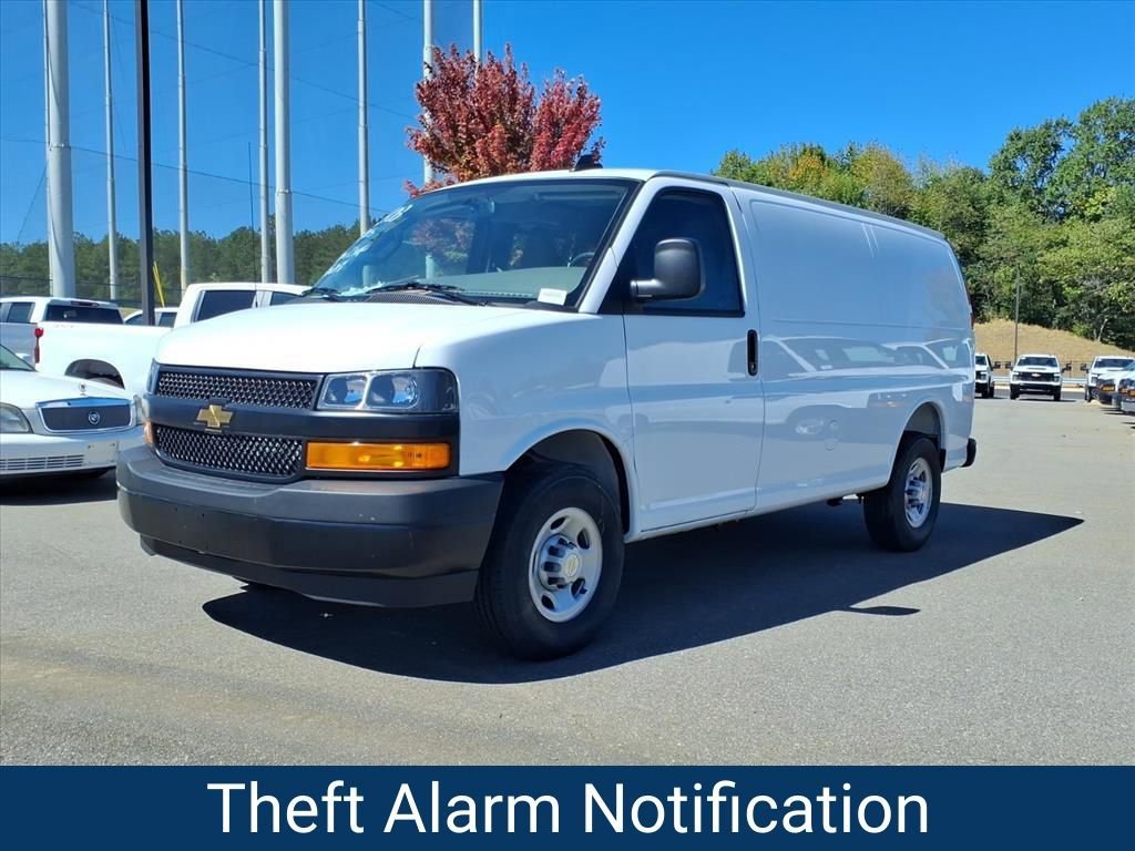 2025 Chevrolet Express Cargo Work Van - Photo 34