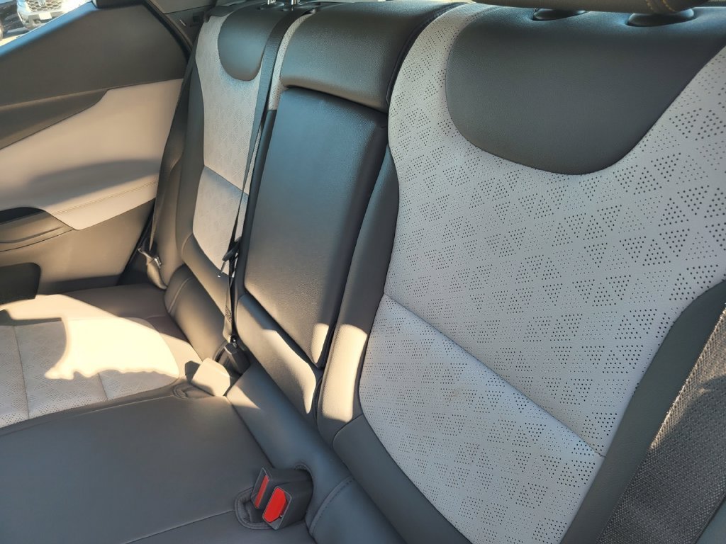2022 Chevrolet Bolt EUV Premier - Photo 17