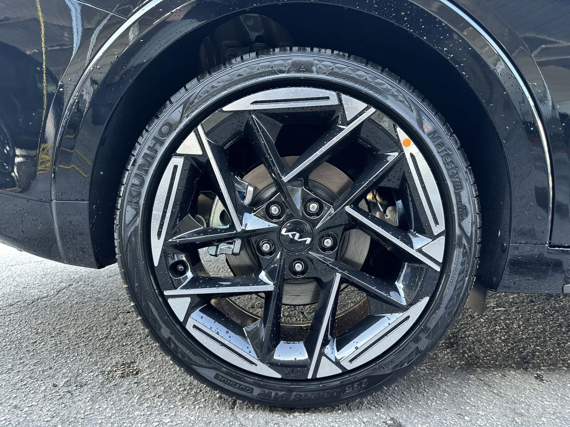 New 2026 Aurora Black Pearl Kia GT-Line image 11