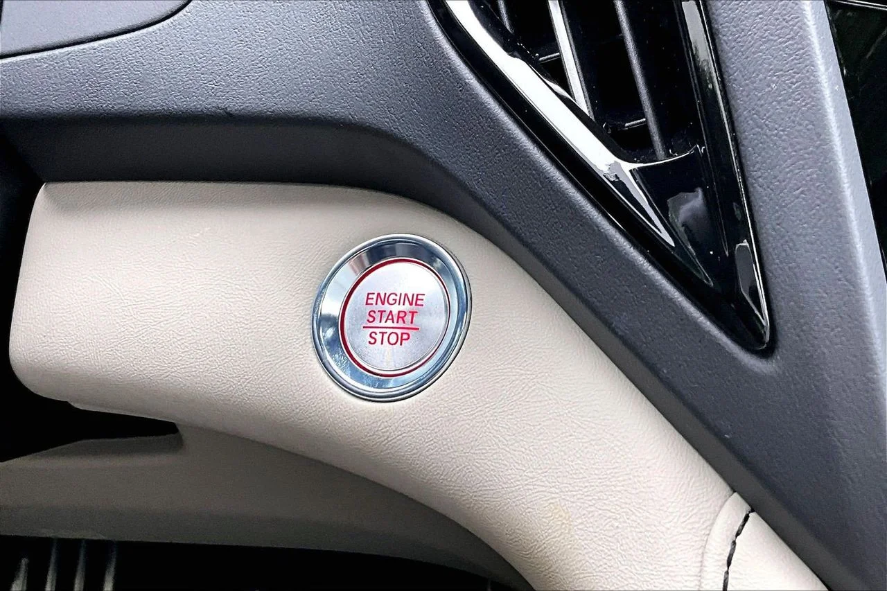 Certified Used 2025  Acura A-Spec Advance Package image 28