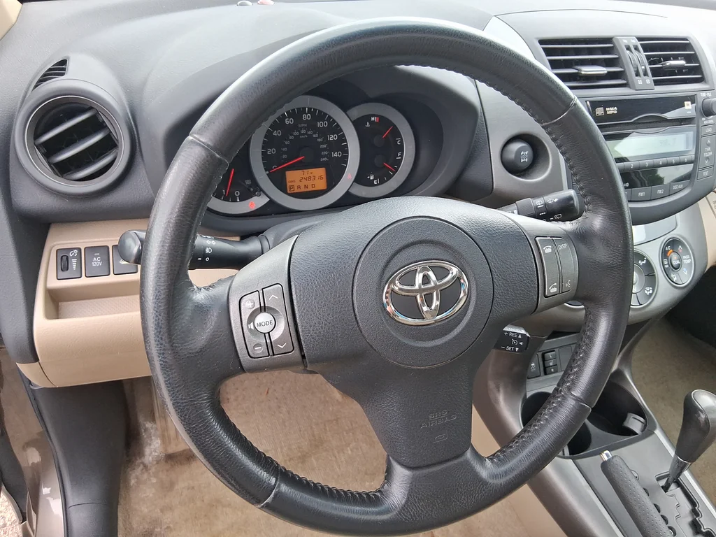 Used 2010 Brown Toyota Limited image 38
