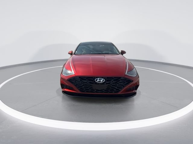 Used 2023 Red Hyundai Limited image 3