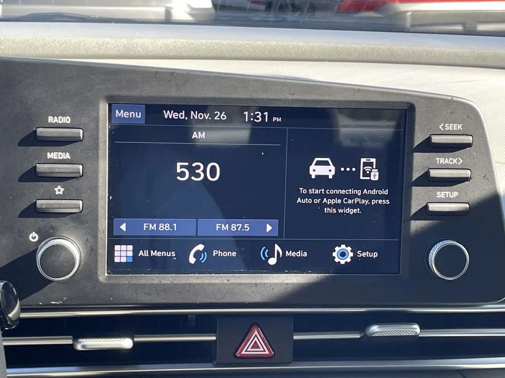 New 2025 Black Hyundai SE image 22