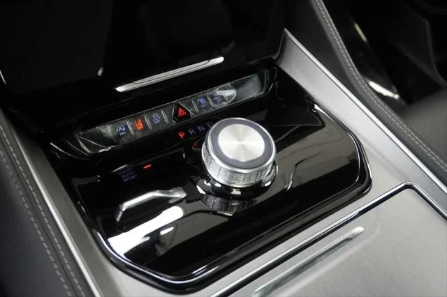 New 2026 High Gloss Black Exterior Paint Jeep Grand Wagoneer image 25