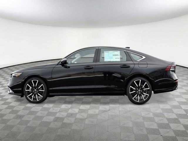 New 2026 Crystal Black Pearl Honda Touring image 2