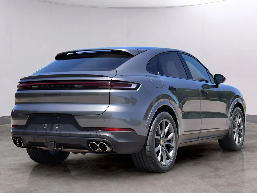 Used 2024 Quartzite Grey Metallic Porsche S image 8