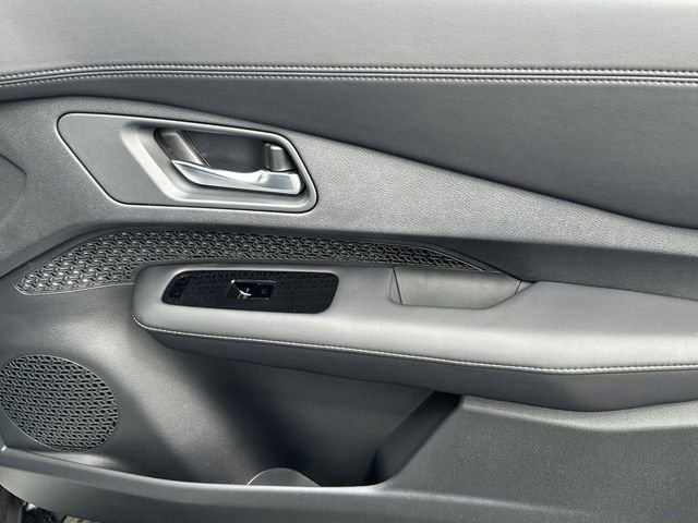 New 2024 Gray Nissan ENGAGE e-4ORCE image 18