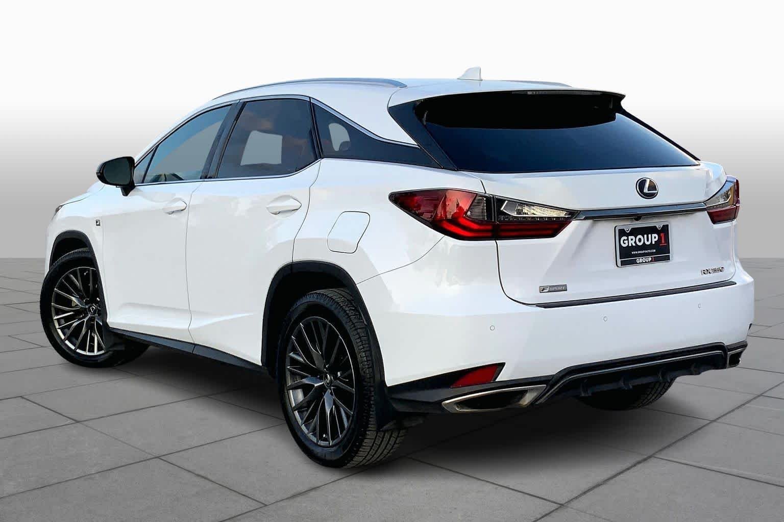 Used 2022 Ultra White Lexus F SPORT Handling image 23
