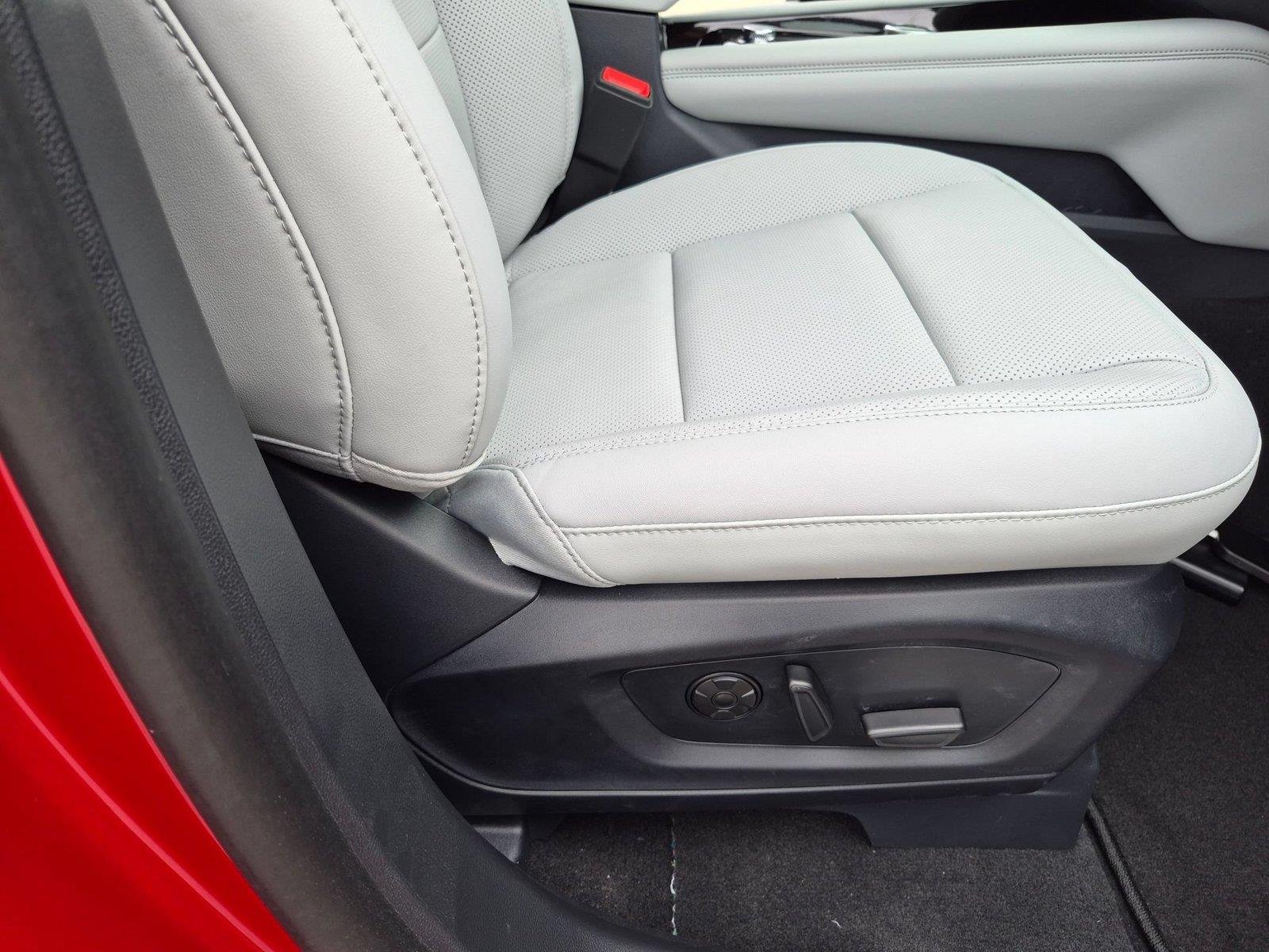 New 2026 Rapid Red Metallic Tinted Clearcoat Ford Platinum image 34