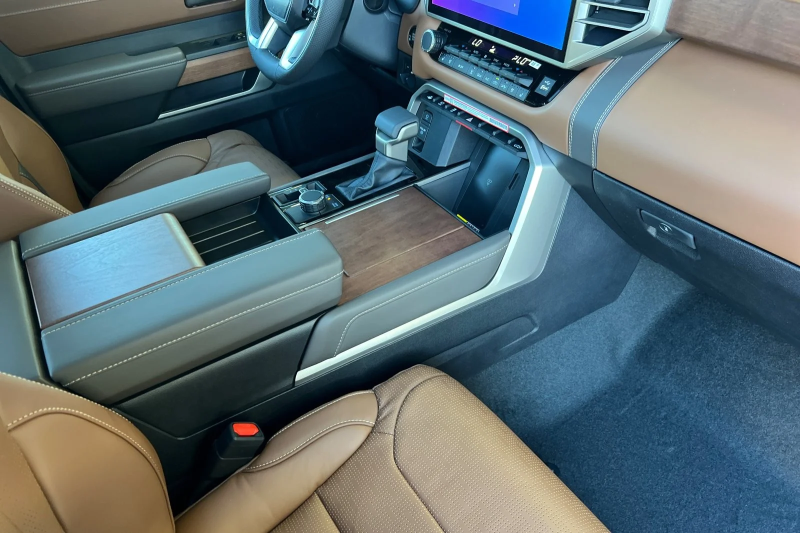 2026 Toyota Tundra 1794 Edition - Photo 14