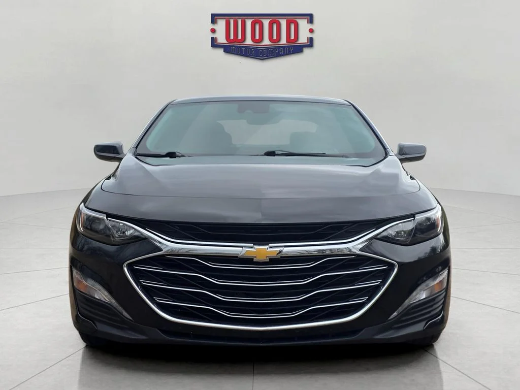 Used 2023 Mosaic Black Metallic Chevrolet LT image 5