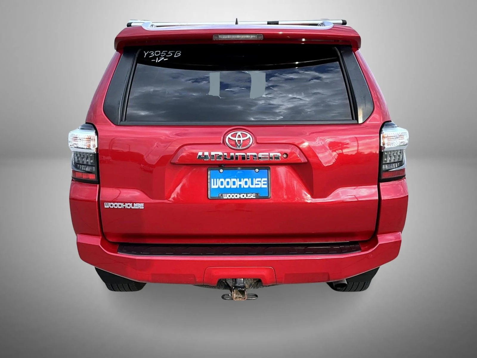 Used 2017 Red Toyota SR5 image 6