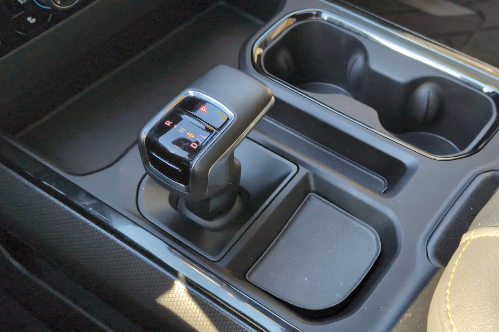 Used 2023 SUMMIT WHITE Chevrolet ZR2 image 22