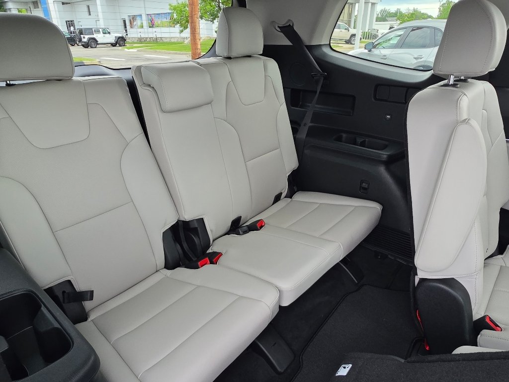 2022 Kia Telluride EX - Photo 28