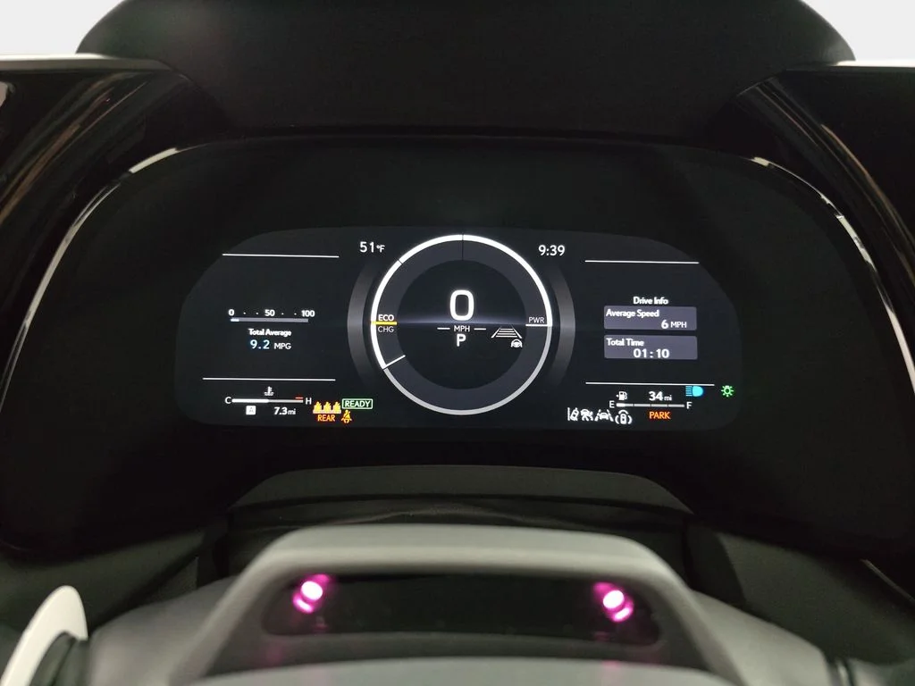 New 2026 White Lexus 500h F SPORT Performance image 19