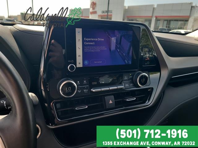 2024 Toyota Highlander LE - Photo 18