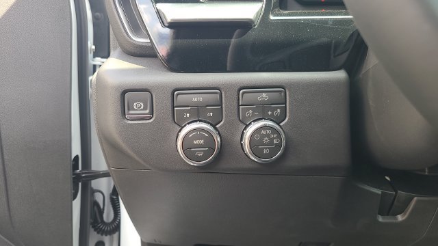 New 2026 Summit White GMC Elevation image 10