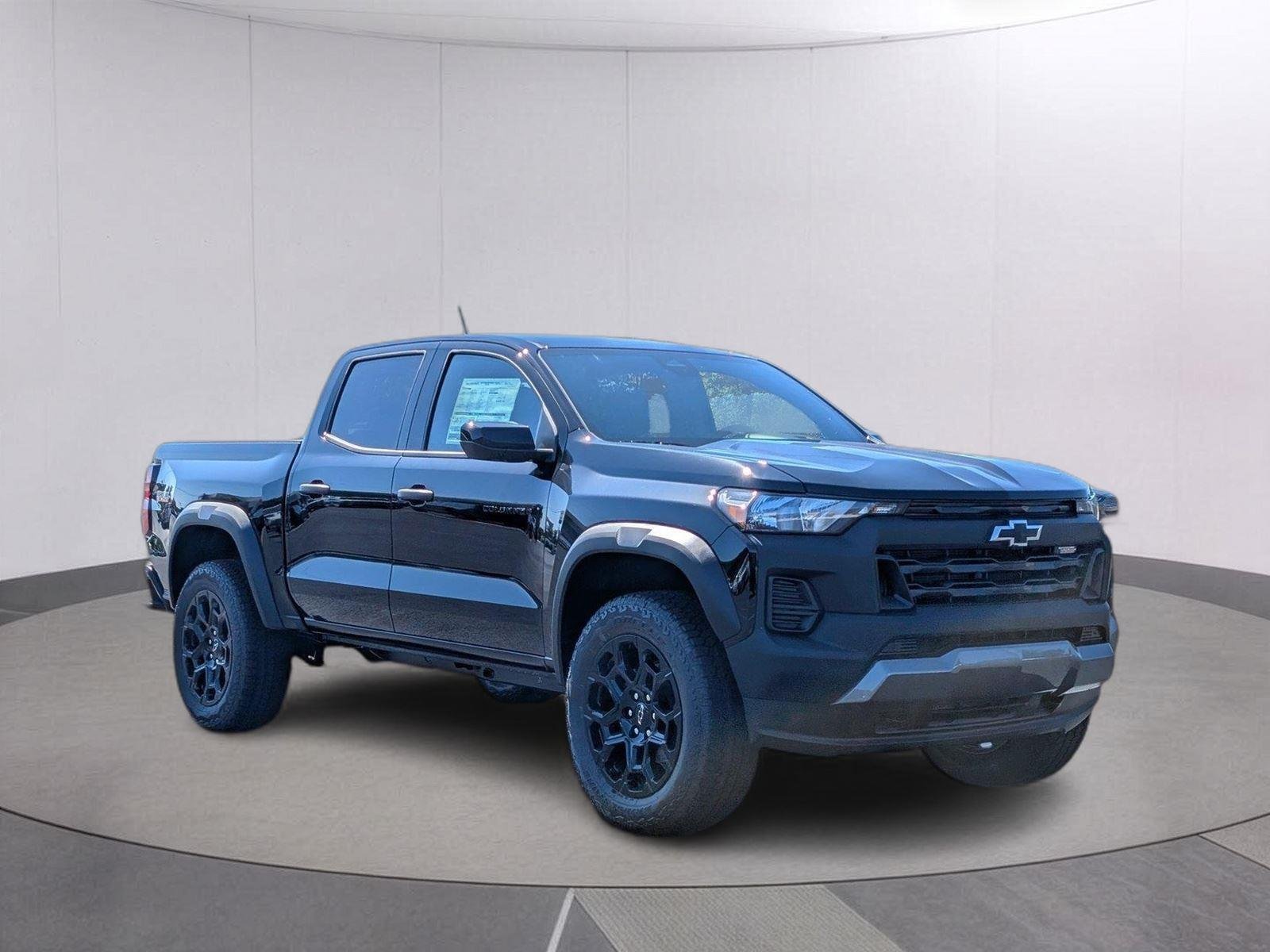 2026 Chevrolet Colorado Trail Boss - Photo 8