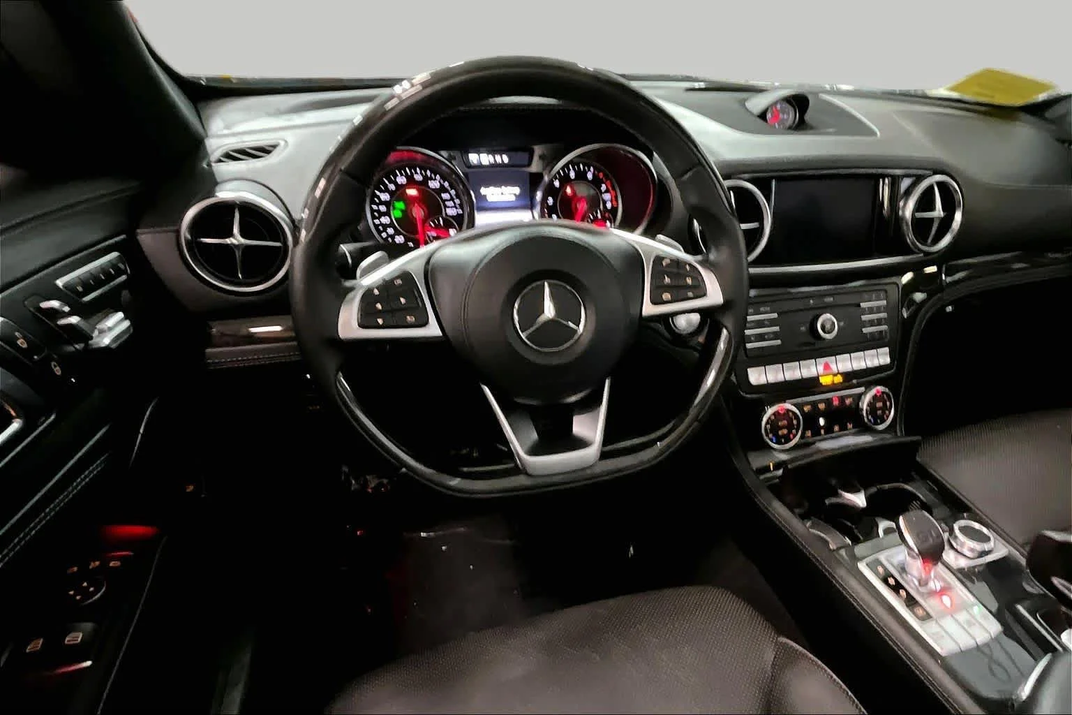 Used 2018 Black Mercedes-Benz SL 550 image 5