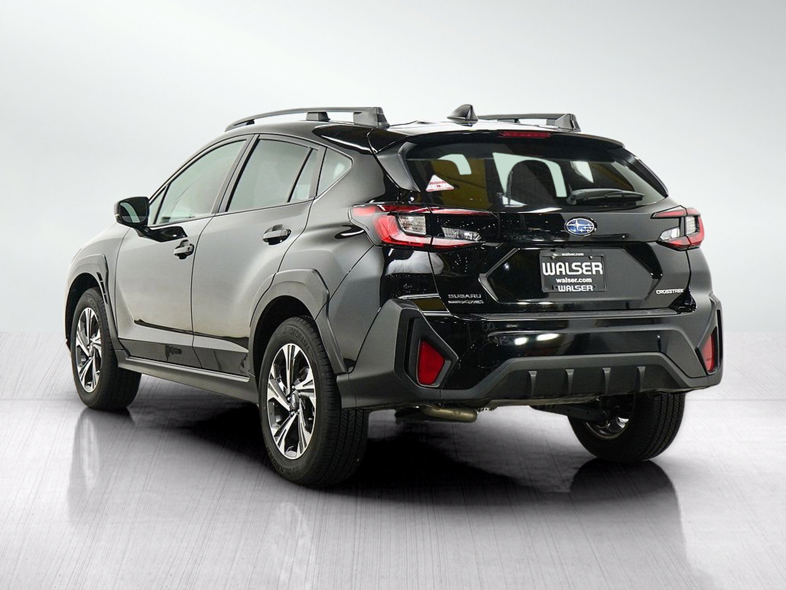 Used 2025 Crystal Black Pearl Subaru Premium image 3