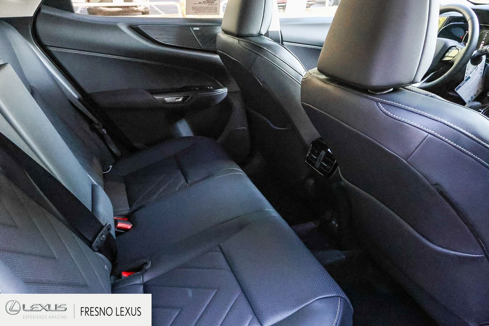 2026 Lexus NX 450h+ Luxury - Photo 13