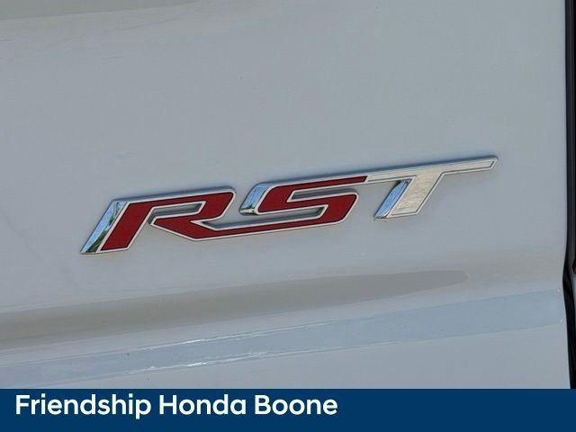 Used 2025 White Chevrolet RST image 16