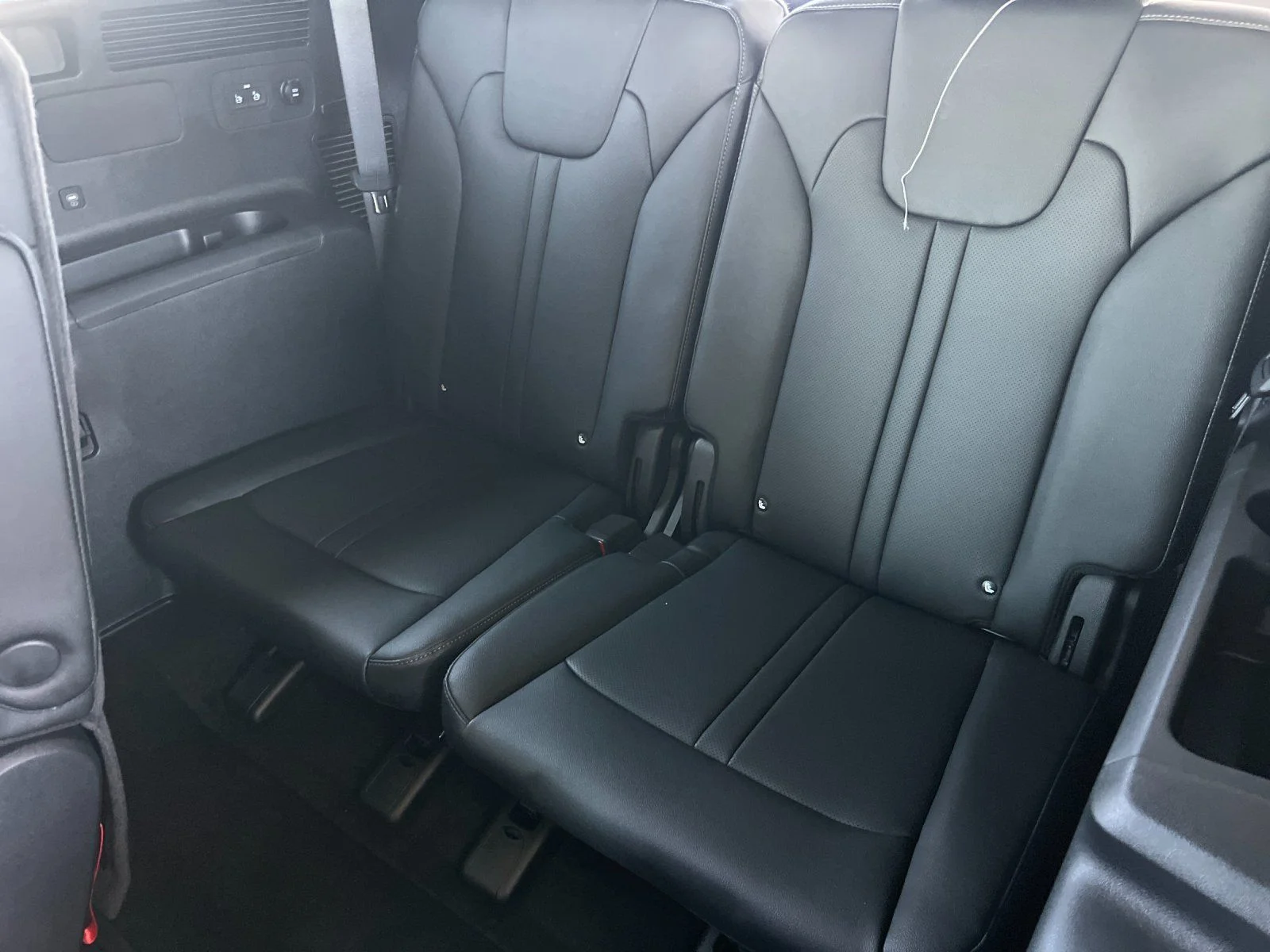 New 2026 White Kia X-Line SX Prestige image 16