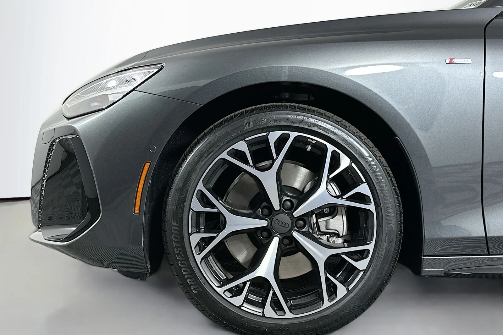 2026 Audi A6 Premium Plus - Photo 11
