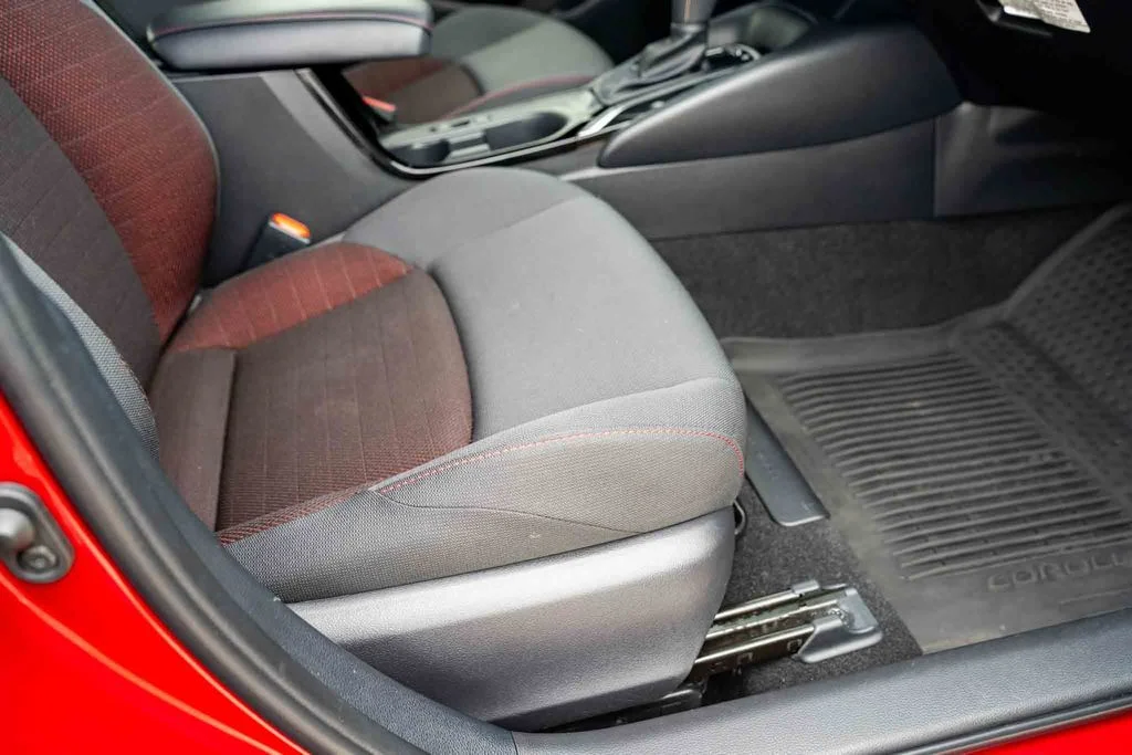 Certified Used 2025 Red Toyota SE image 29