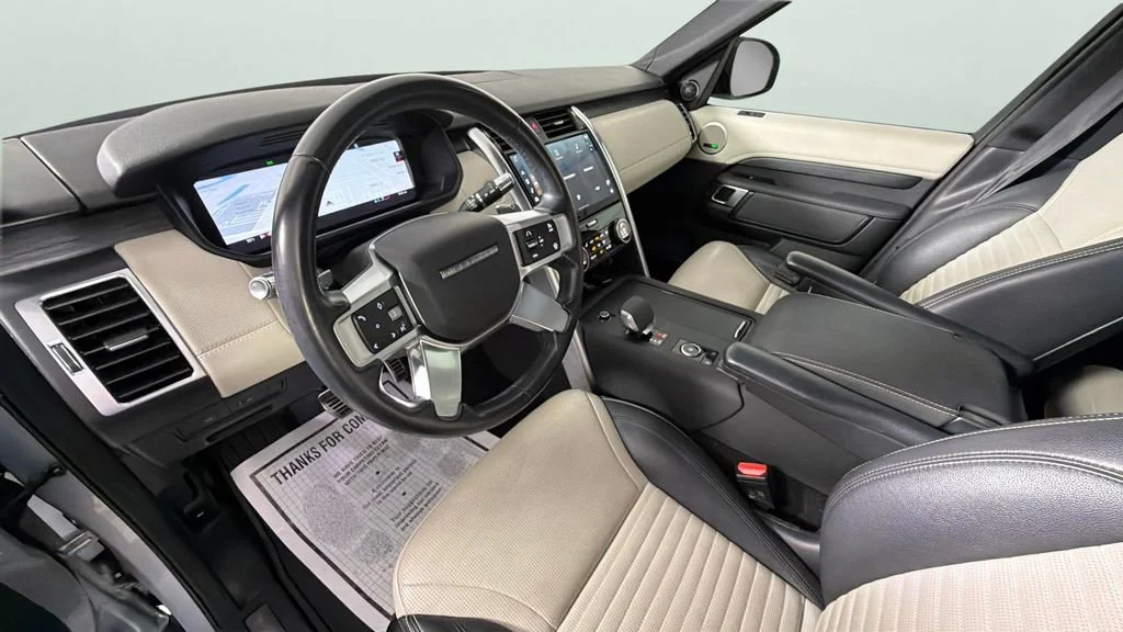 Used 2022  Land Rover S R-Dynamic image 18