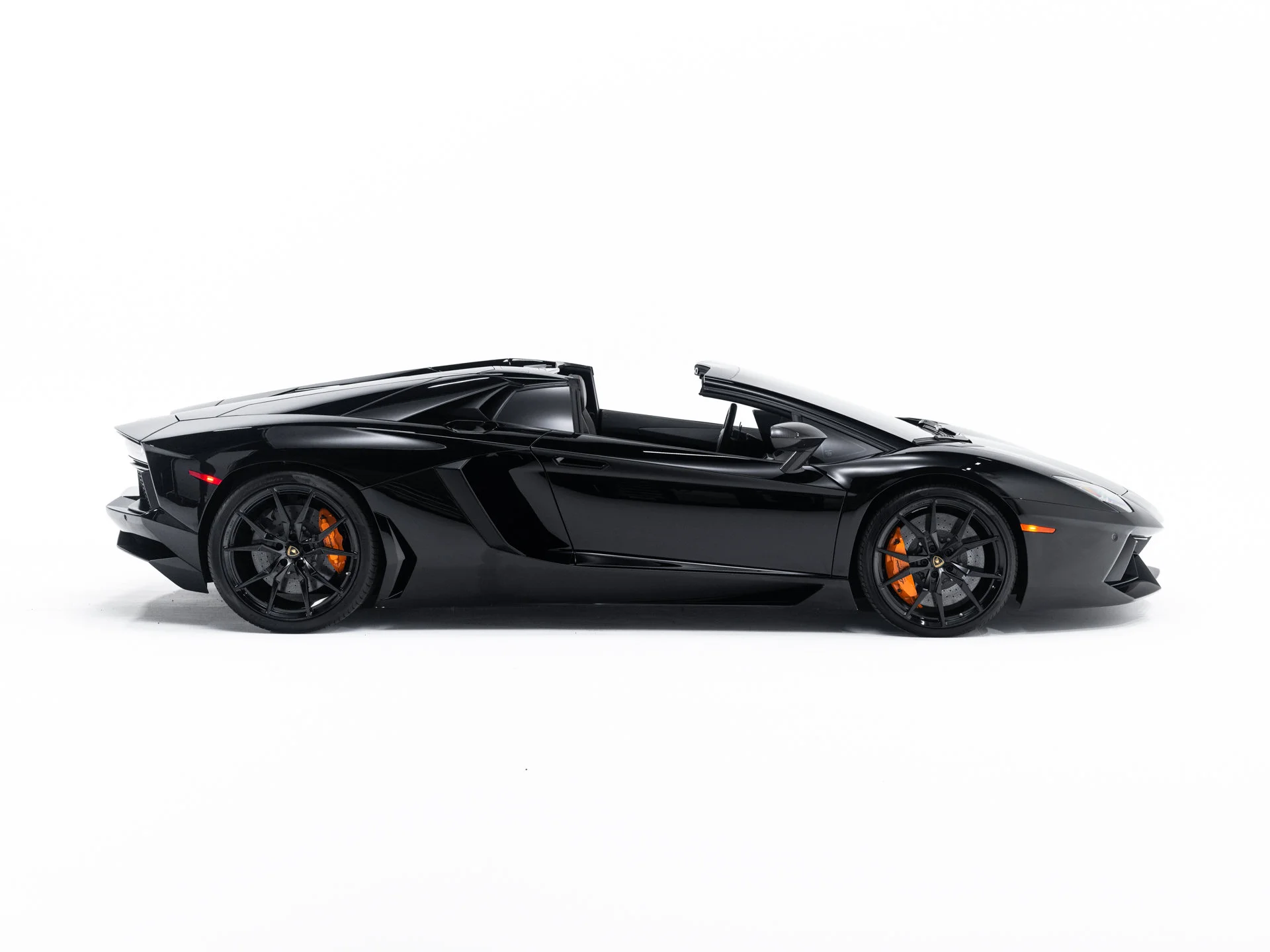 Used 2014  Lamborghini LP700-4 image 7