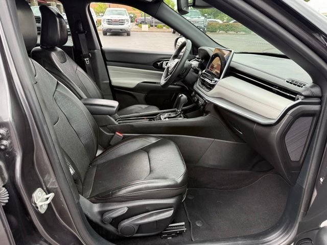 Used 2023 Gray Jeep Limited image 22