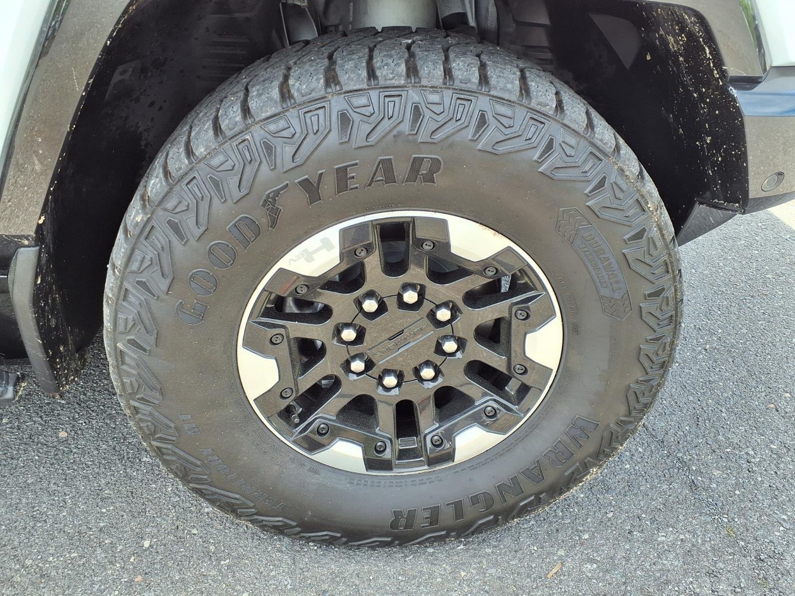 Used 2023 Interstellar White GMC 3X image 11