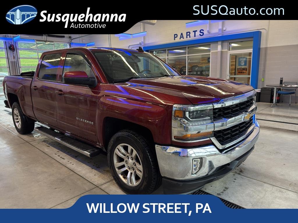 Used 2016 Siren Red Tintcoat Chevrolet LT image 1