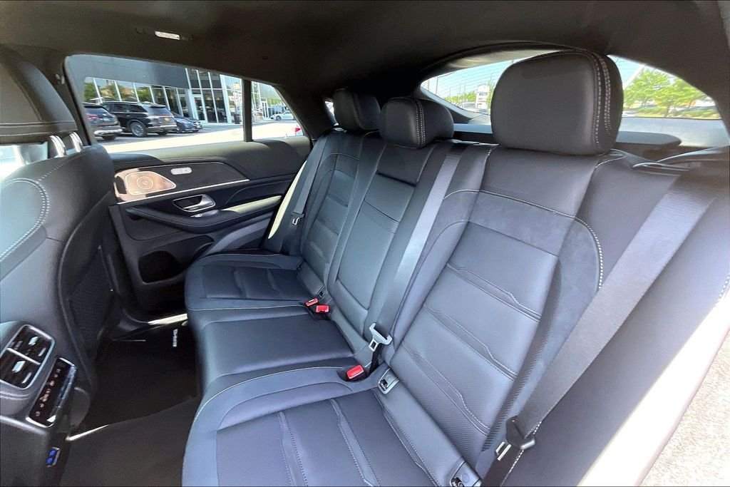 New 2026 White Mercedes-Benz GLE 53 AMG® image 10