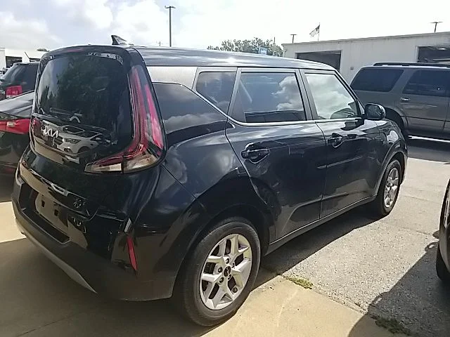 Used 2025 Black Kia LX image 26